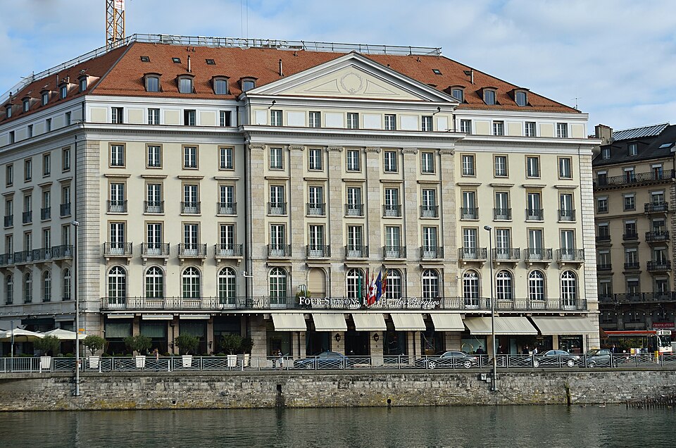 Four Seasons Hôtel des Bergues